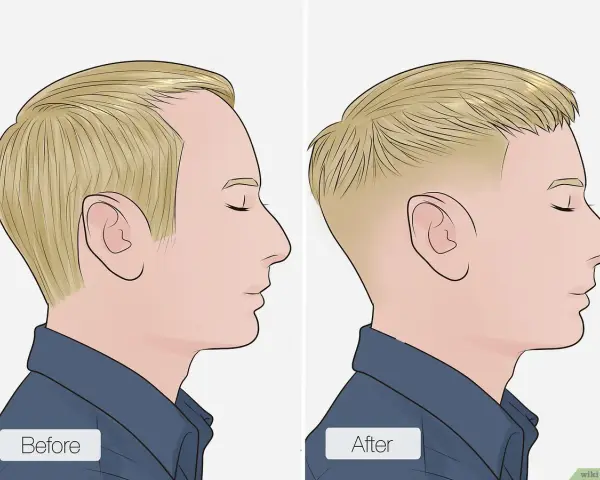 Antes y después de un corte french crop. El cabello rubio se ve más corto y con un degradado en los laterales.
